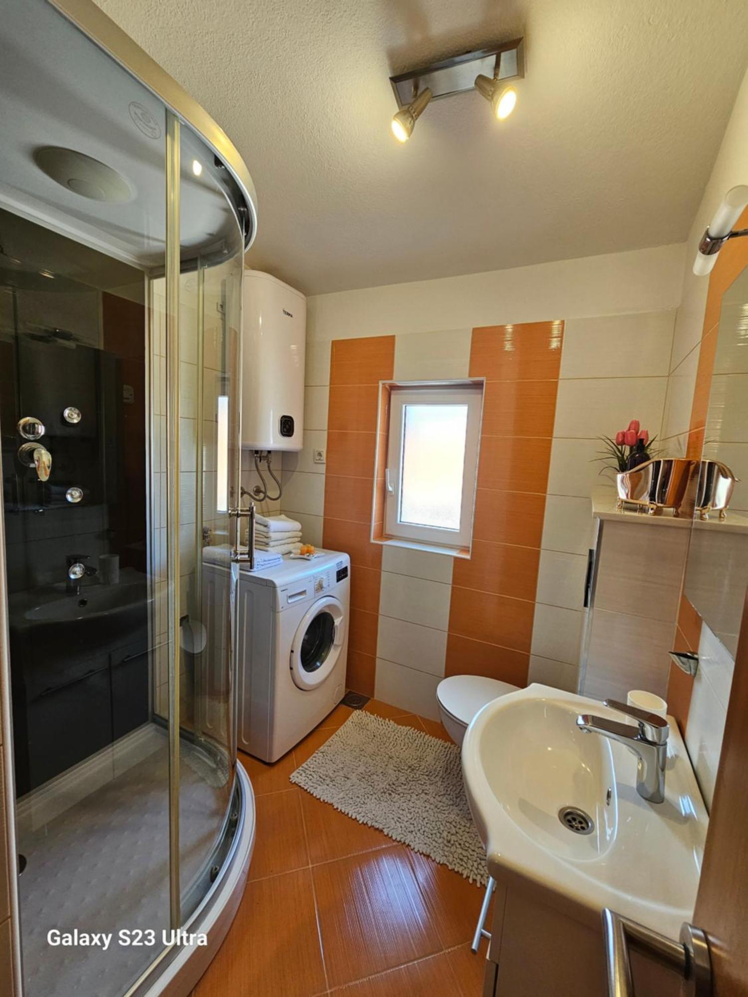 Apartmani Dianna Kaštela Exterior foto